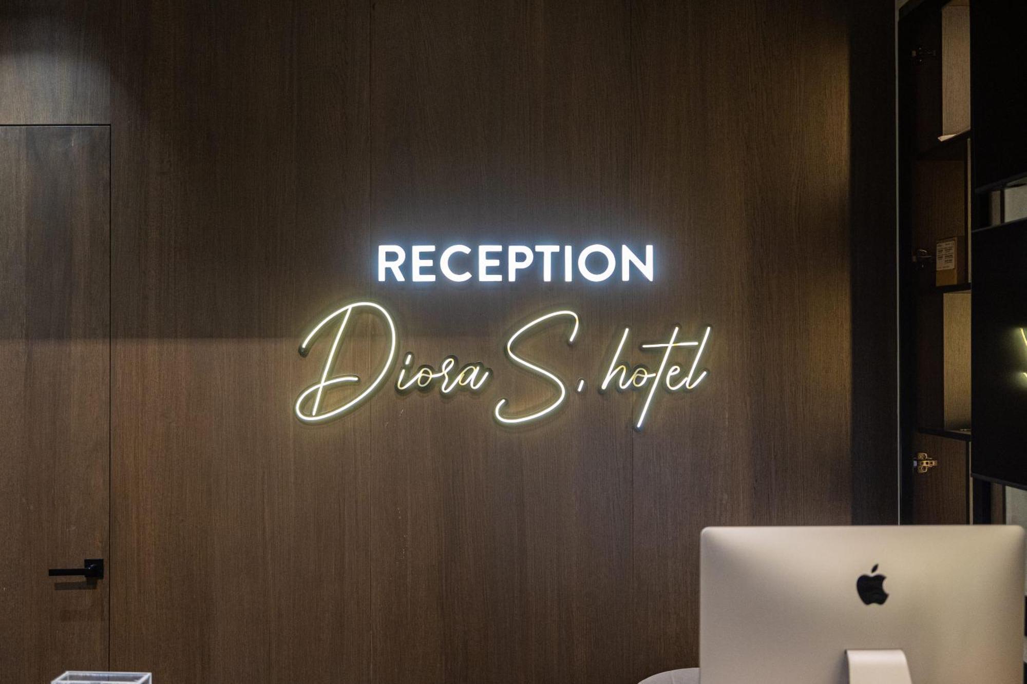 Diora'S Hotel And Apartments فلورا المظهر الخارجي الصورة