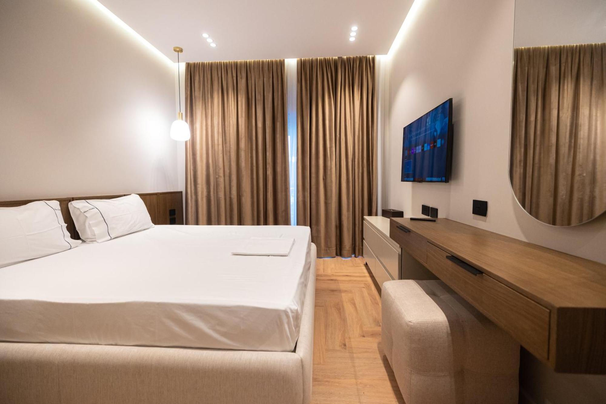 Diora'S Hotel And Apartments فلورا المظهر الخارجي الصورة