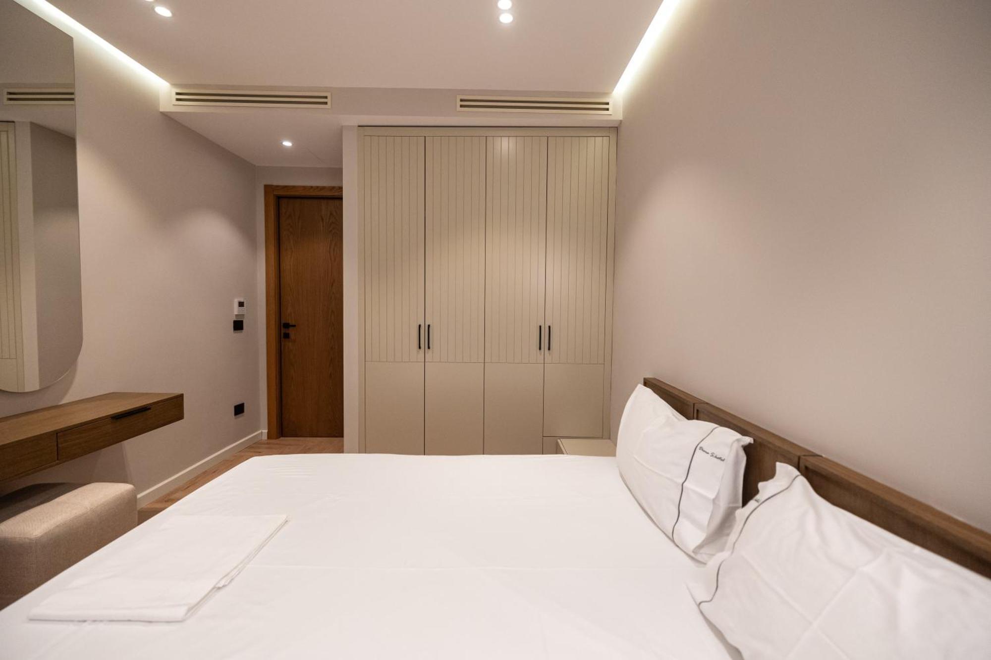 Diora'S Hotel And Apartments فلورا المظهر الخارجي الصورة