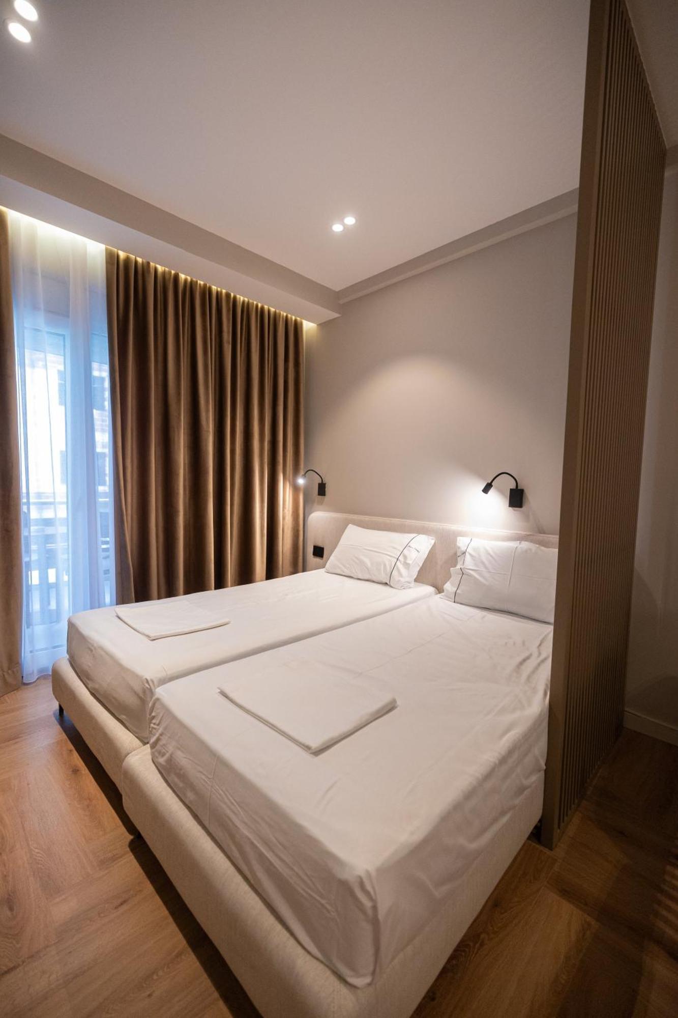 Diora'S Hotel And Apartments فلورا المظهر الخارجي الصورة