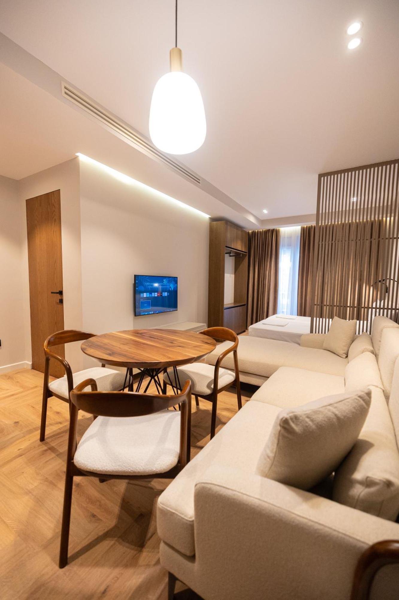 Diora'S Hotel And Apartments فلورا المظهر الخارجي الصورة